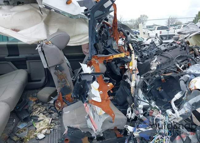 1FT7W2A69KEG19732: 41925065