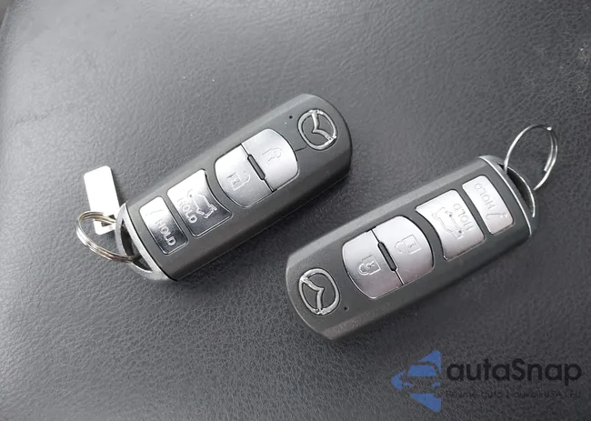 JM3KFACL3H0215619: 41925073