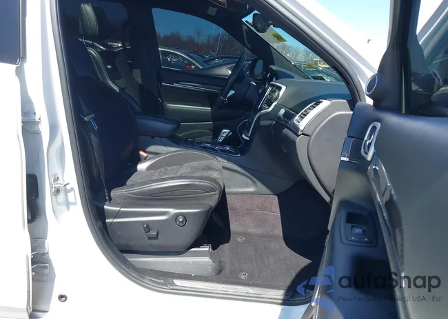 1C4RJFDJ5JC210720: 41925138