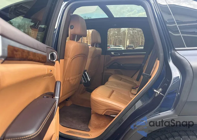 WP1AF2A23DLA34855: 41925178