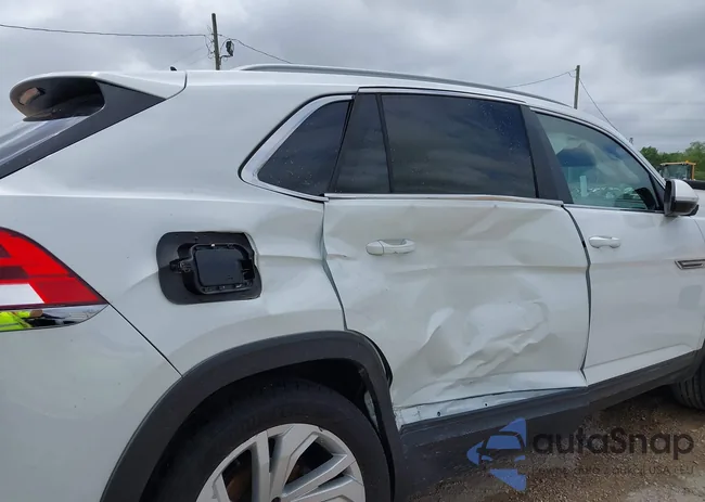 1V2ME2CA8LC230633: 41925292