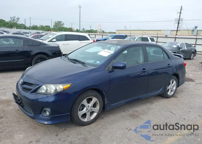 2T1BU4EE7DC983876: 41925298