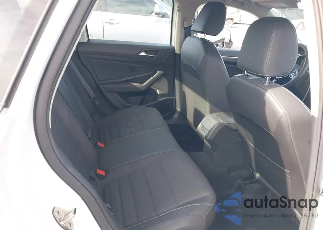 3VWE57BU8MM043954: 41924670