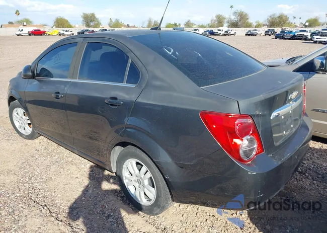 1G1JC5SH6E4232963: 41924760