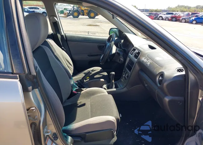 JF1GG61697G802831: 41924827