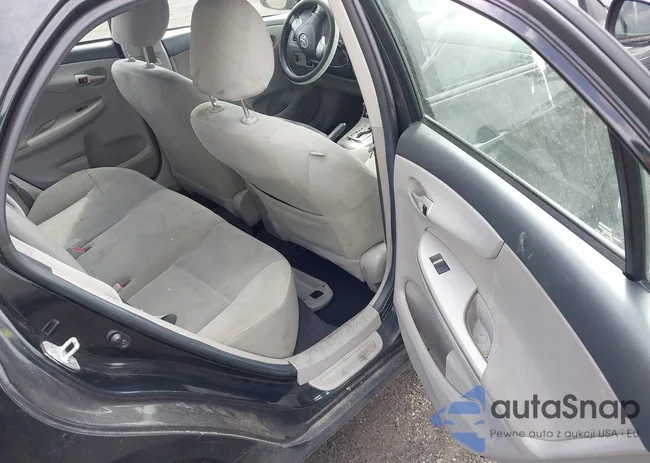 2T1BU4EE8CC789775: 41924949