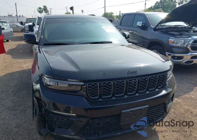 1C4RJHEG5R8619801: 41925674