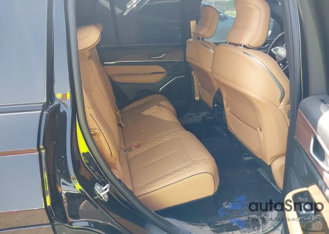 1C4RJHEG5R8619801: 41925674