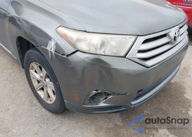 5TDZK3EH0CS057656: 41927407