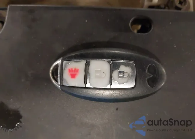 JN1AJ0HP9BM801141: 41928045