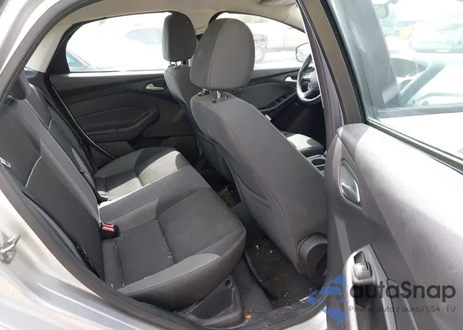 1FADP3F29EL410198: 41927850