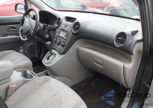 KNAFG528097276668: 41929495