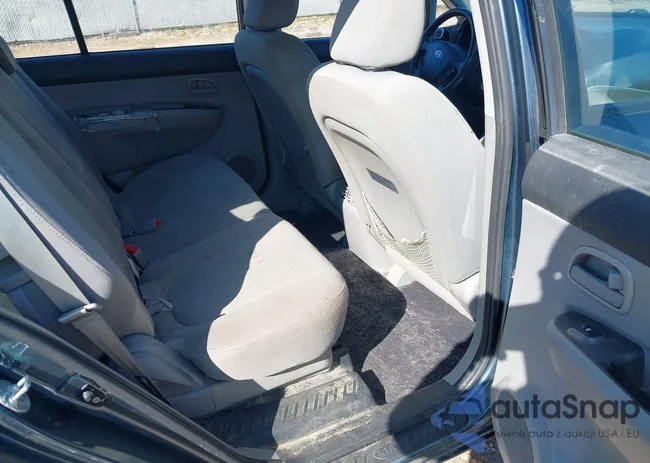 KNAFG528097276668: 41929495