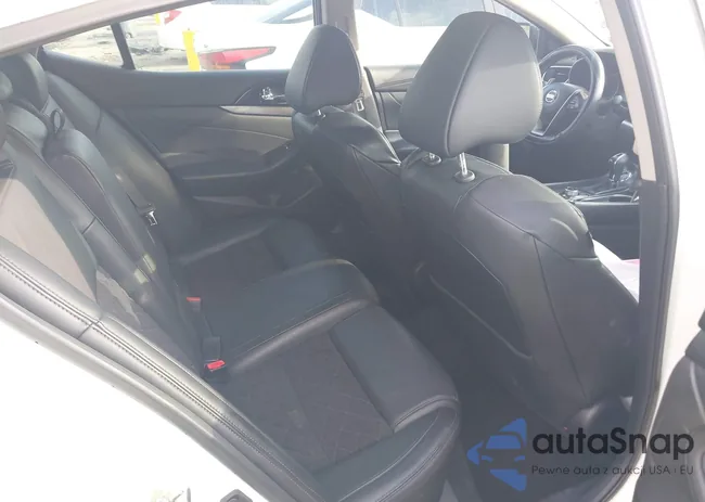 1N4AA6AP2HC370642: 41928692