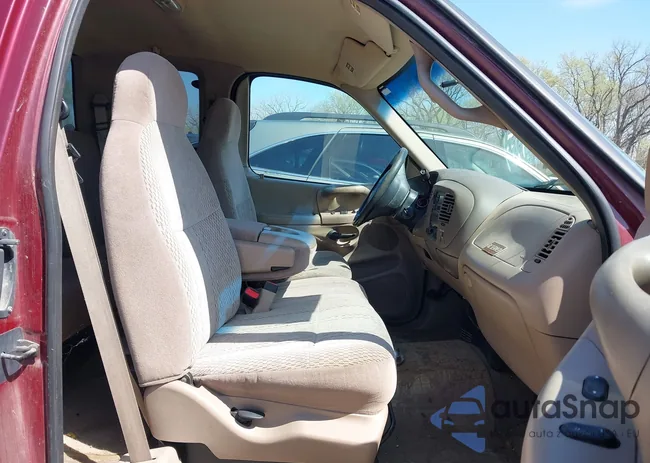 1FTRX17L3WKA67648: 41930154