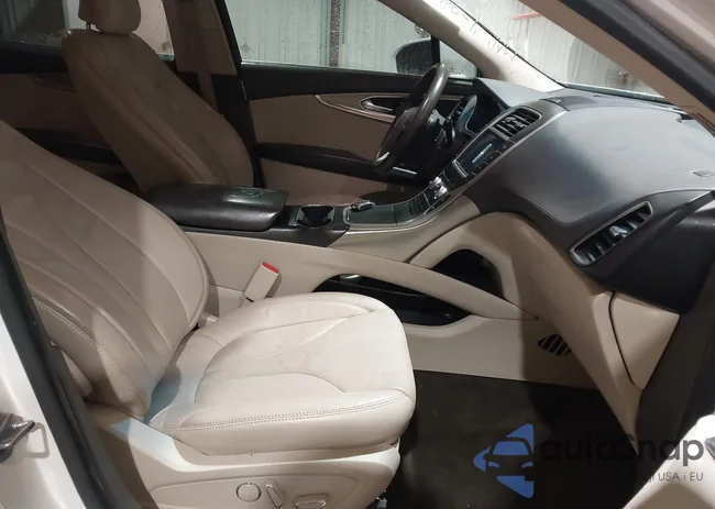 2LMPJ8LR6HBL18719: 41930157