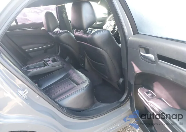 2C3CCABG5JH227870: 41930404