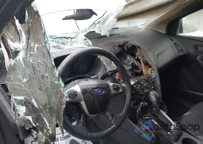 1FAHP3F2XCL220683: 41930425