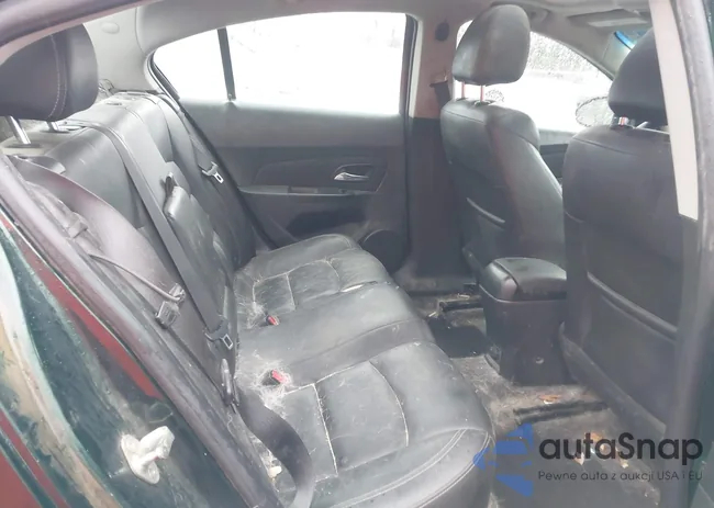 1G1PE5SB5E7321356: 41930449