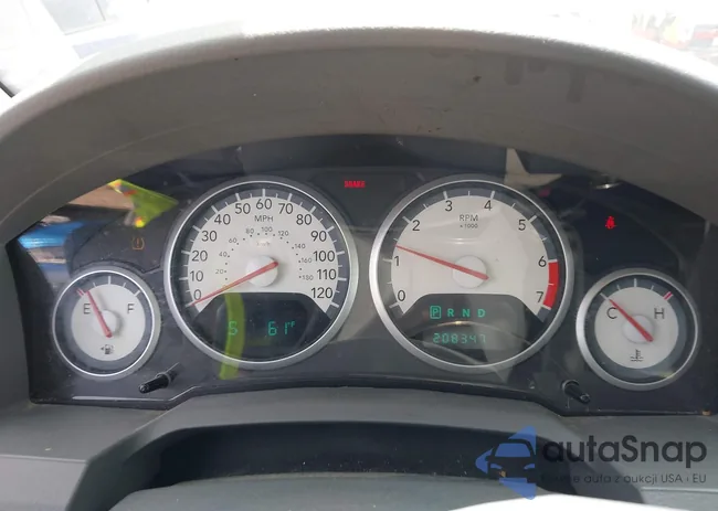 2D4RN5D15AR208782: 41929741