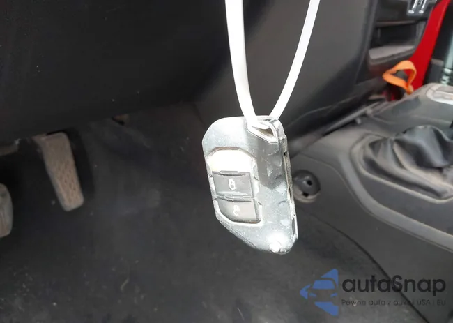 1C4HJXEGXJW039188: 41929748