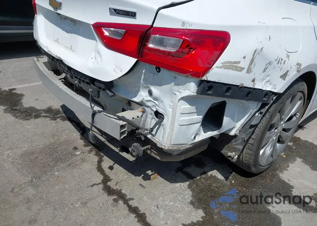 1G1ZE5SX4JF100996: 41929766