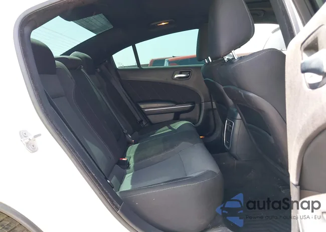 2C3CDXHGXFH789486: 41930024