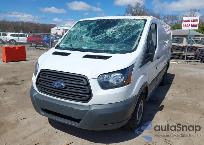 1FTYR1YM6JKA34729: 41931052