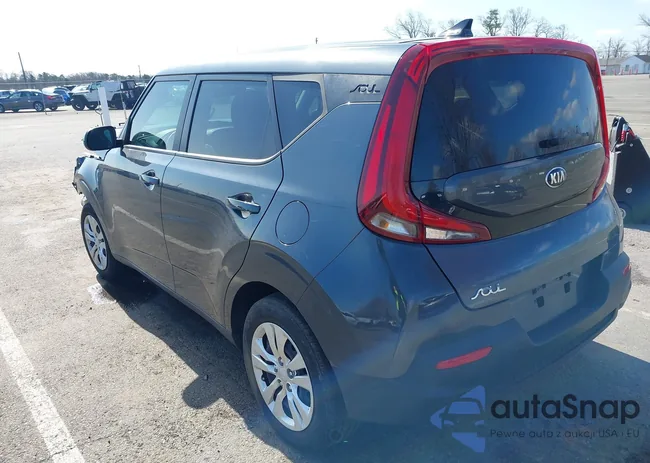 KNDJ23AU0M7769516: 41930720