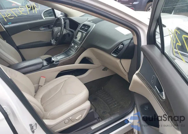 2LMPJ6LR2HBL47347: 41930734