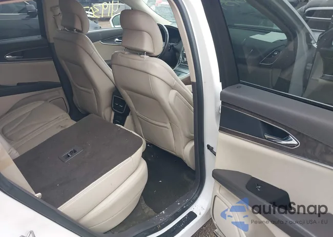 2LMPJ6LR2HBL47347: 41930734