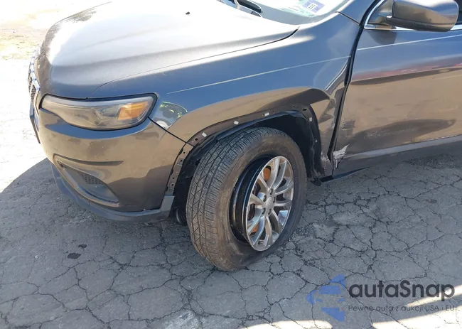 1C4PJMLX5KD456471: 41930854