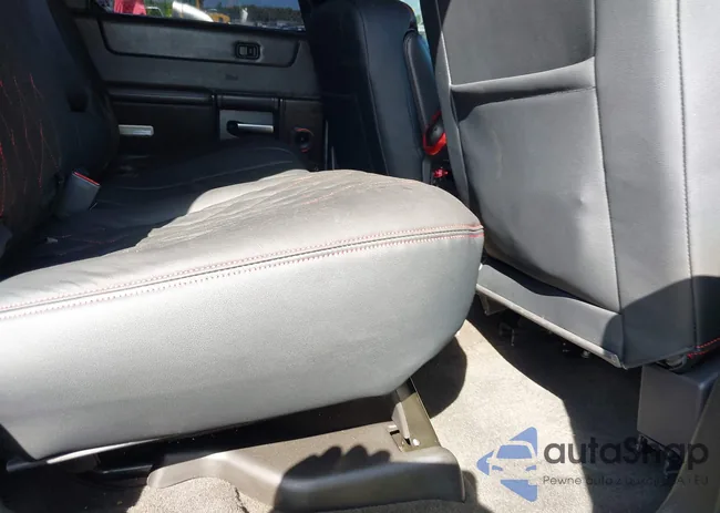 5GRGN23U96H114341: 41932047