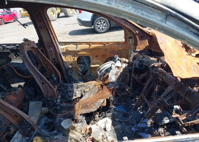 3GNAXHEVXLS620037: 41932077