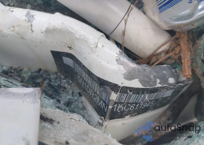 5N1DR2MN1HC611945: 41932165