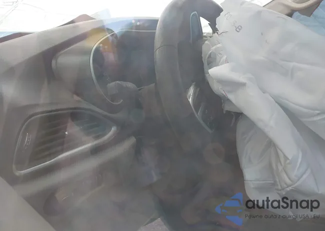 2C4RC1DG5HR521809: 41932187