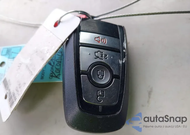 3FA6P0HD7JR232860: 41932267