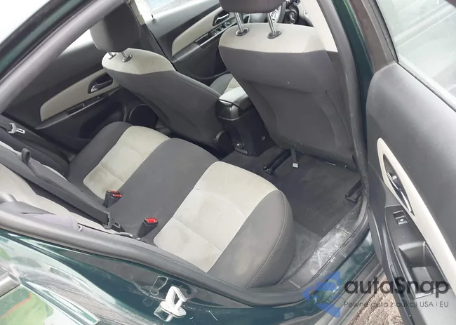 1G1PA5SG7E7136166: 41931653