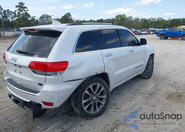 1C4RJFCT4JC431275: 41931665