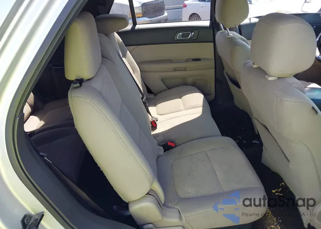 1FM5K8B89EGA12174: 41931727