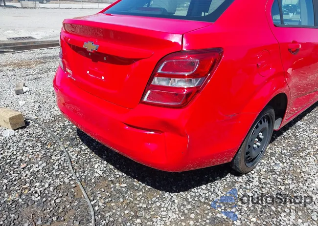 1G1JB5SH3H4163902: 41931795