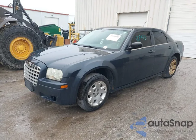 2C3KA43R88H188821: 41931896