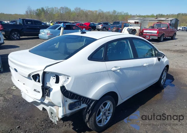 3FADP4BJ8JM110504: 41933105