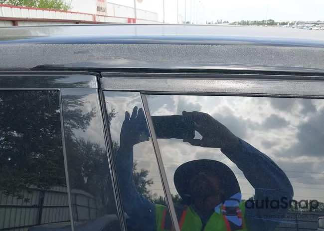 SALWG2VF6GA558091: 41933246