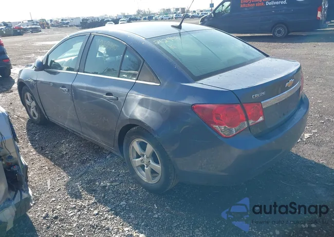 1G1PC5SB6E7262940: 41933438