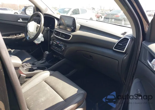 KM8J3CAL9MU282946: 41933470