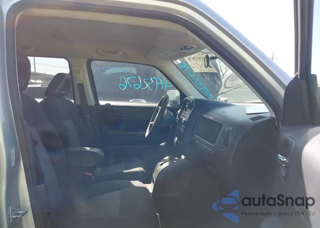 1J4FT28B29D110728: 41932676