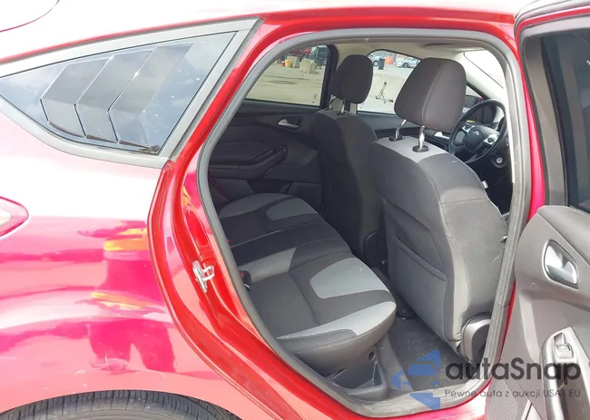 1FAHP3K2XCL215179: 41932759