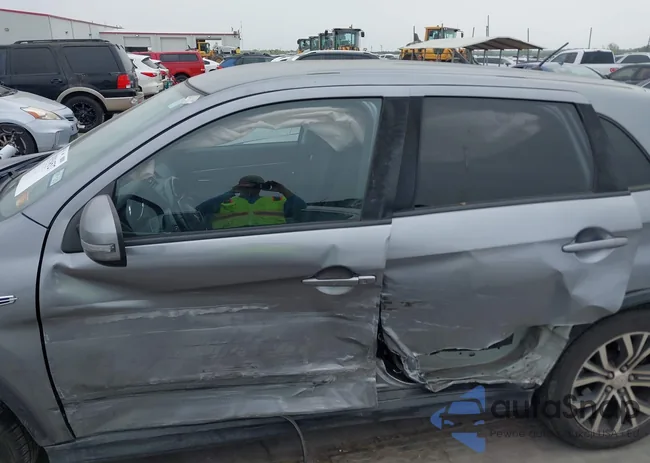 JA4AP3AU2GZ059201: 41934527