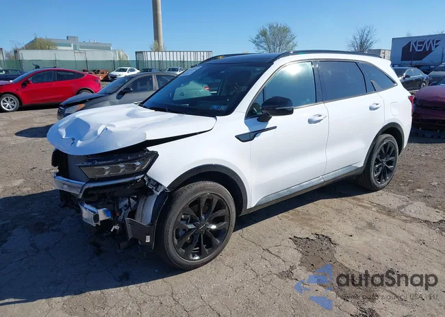 5XYRK4LF4PG221808: 41934548